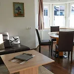 Haus Sandeck *