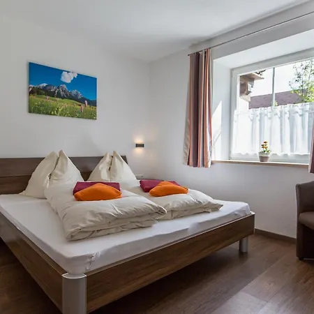 Apartment Haus Sandeck *