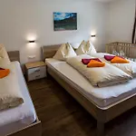 Apartamento Haus Sandeck *